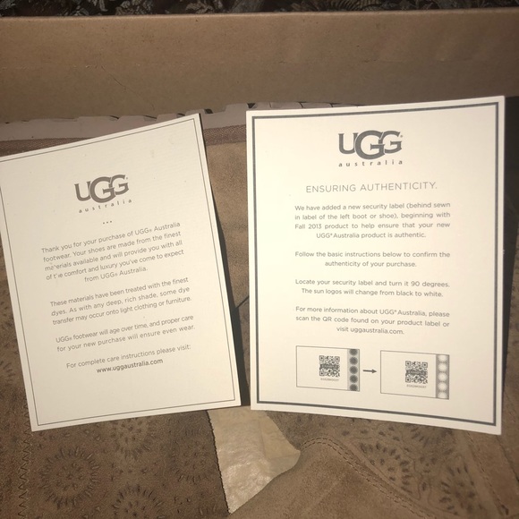 UGG BOOTS 👢 - Picture 4 of 6